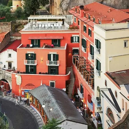 Il Faro 3* Sorrento