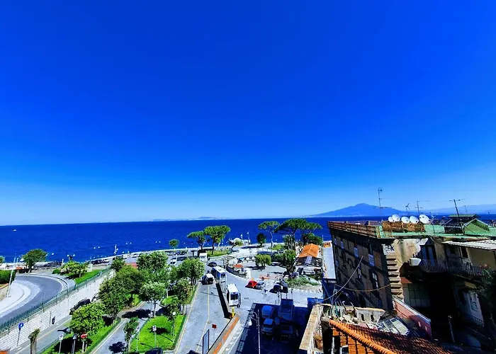 Il Faro 3*