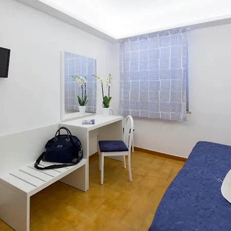 Il Faro Ξενοδοχείο 3*