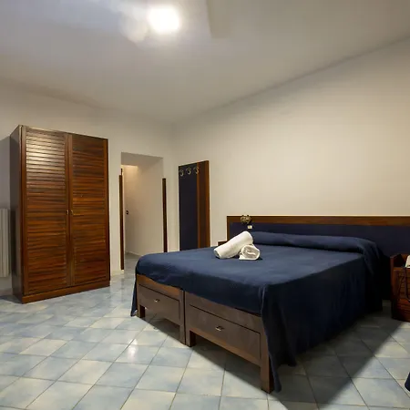 Il Faro Hotel 3*