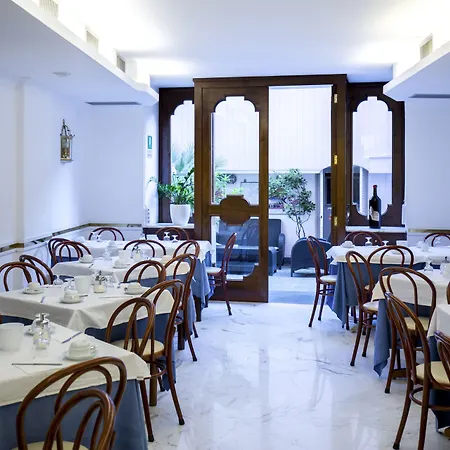 Hotel Il Faro 3*