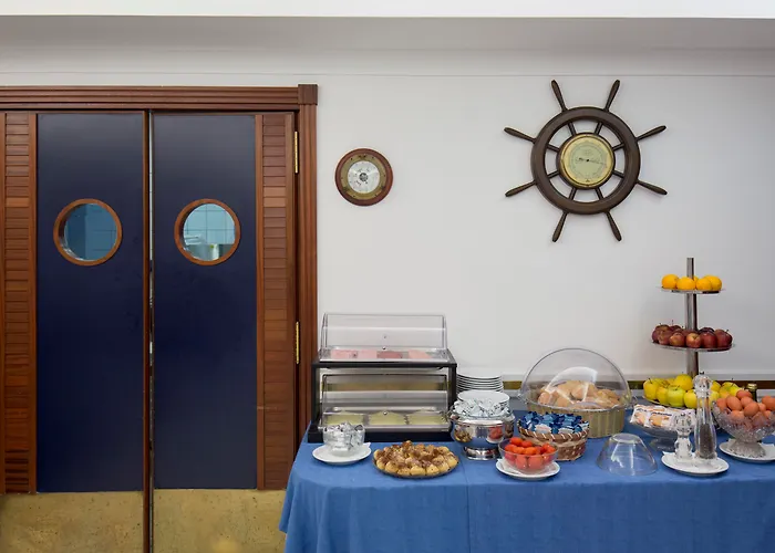 Ξενοδοχείο Il Faro 3*