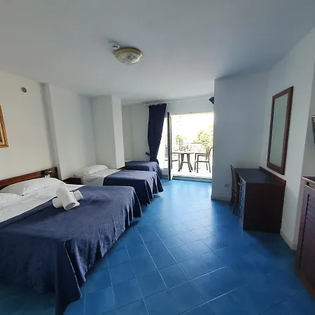 Il Faro 3* Σορέντο