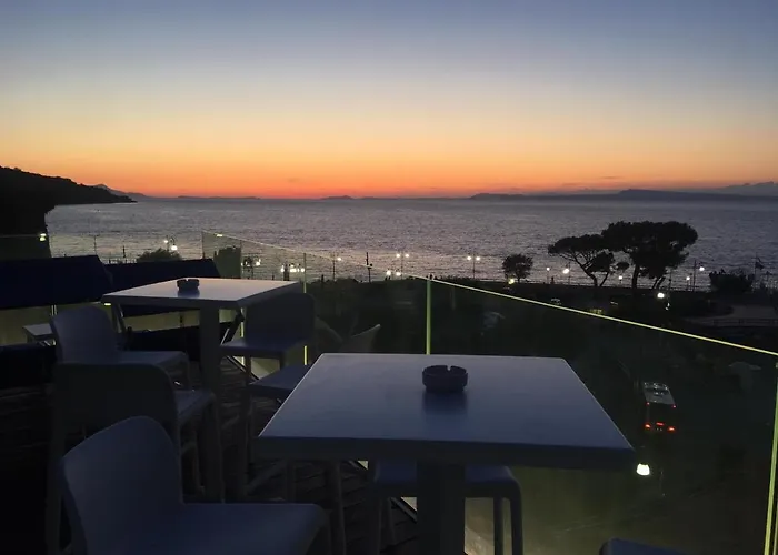 Отель Il Faro 3*